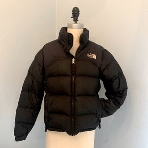 North Face Cropped Nuptuse 700 down puffer jacket